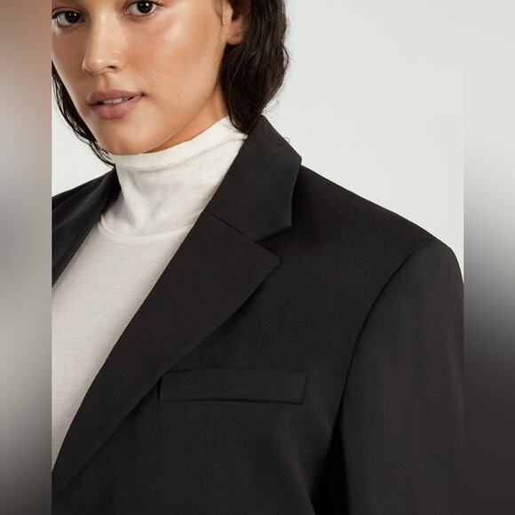 EVERLANE The '80s Italian Wool Blazer in Black Structured Oversized Size 2 NEW - Picture 4 of 10